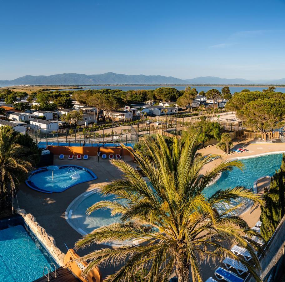 Mobil Home Les Pieds Dans L'Eau Canet-en-Roussillon Exterior foto